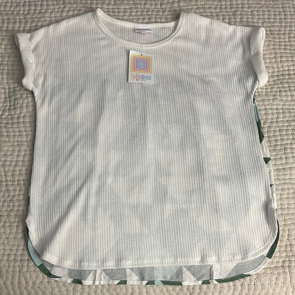 LuLaRoe Green and Cream Blouse with Relaxed Fit
